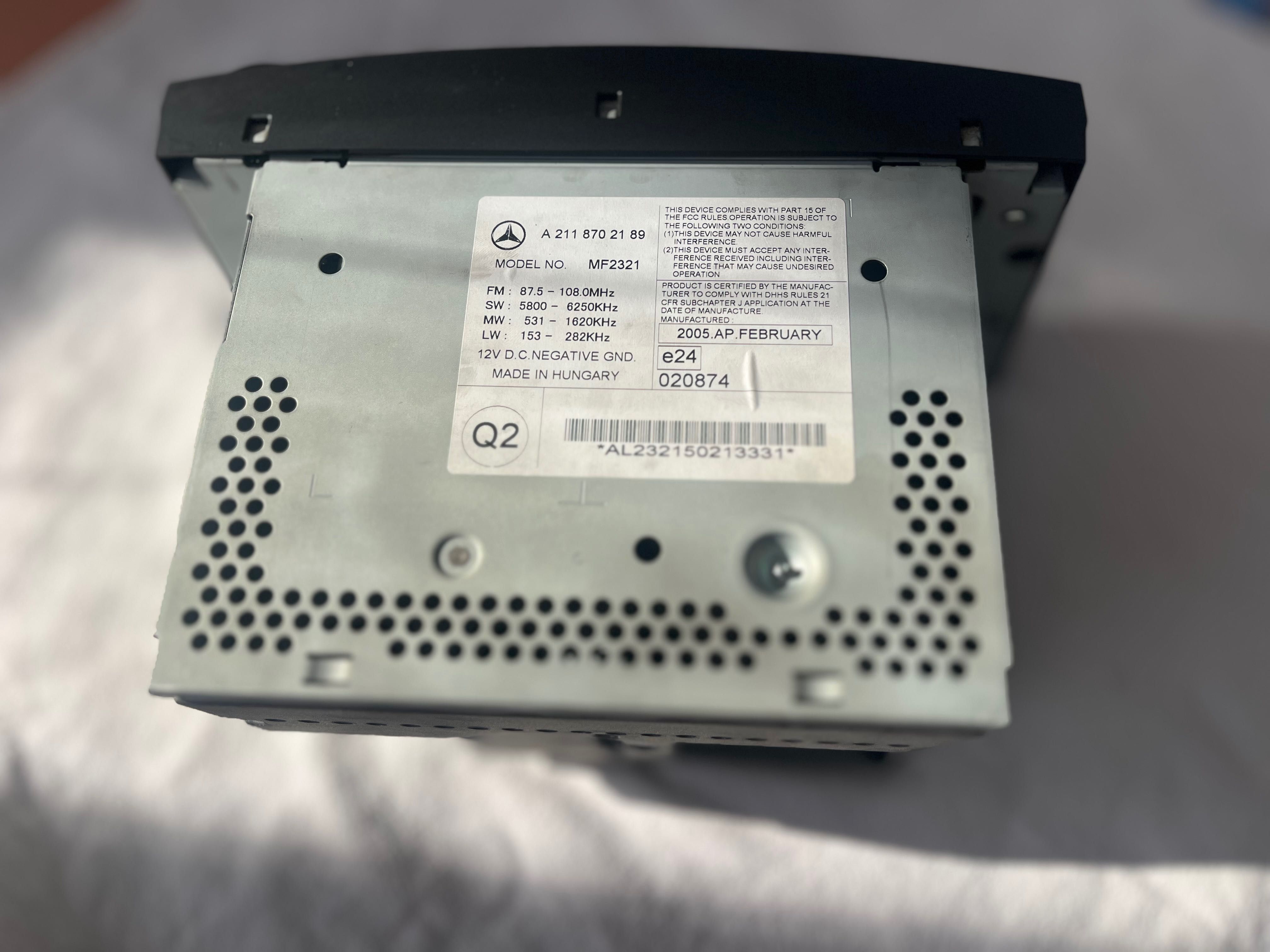 Радио cd mercedes e-class w211 модел mf2321