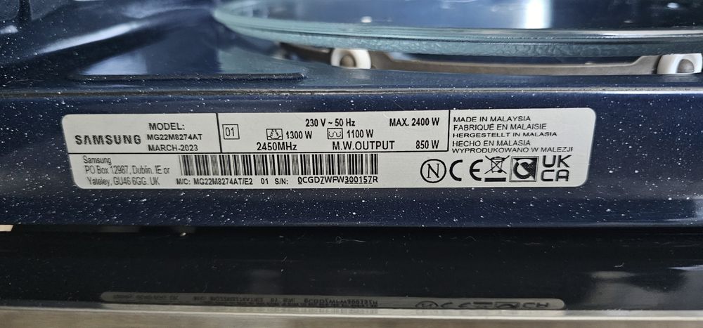 Cuptor cu microunde ca nou Samsung MG22M8274AT incorporabil, 850W, Gri