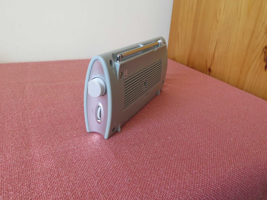 ново,Vintage, Sony ICF-M410L - радио