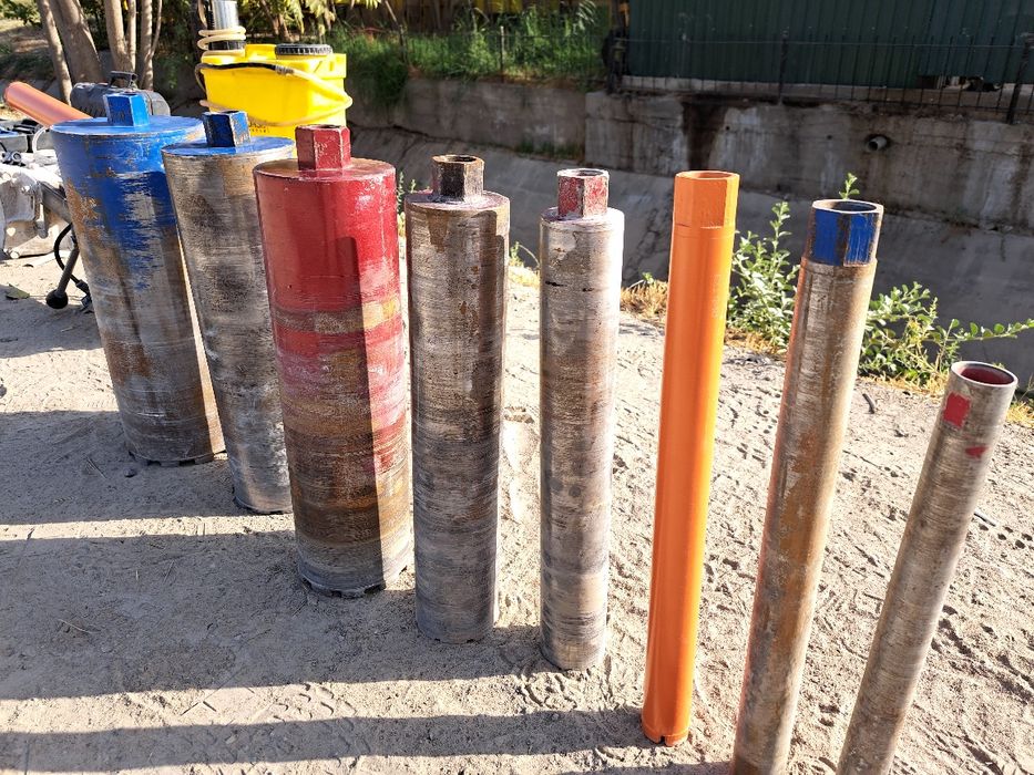 Devor beton teshish