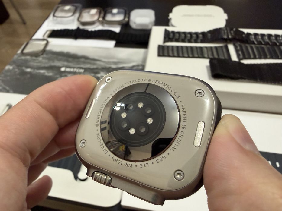 Apple Watch Ultra Titanium + Ocean Band Midnight Blue