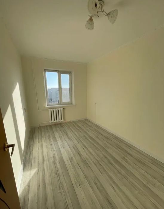 Продаём 4-х комнатную квартиру