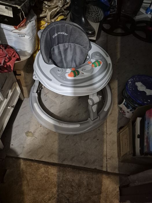 Продам ходунок в хорошем состояние