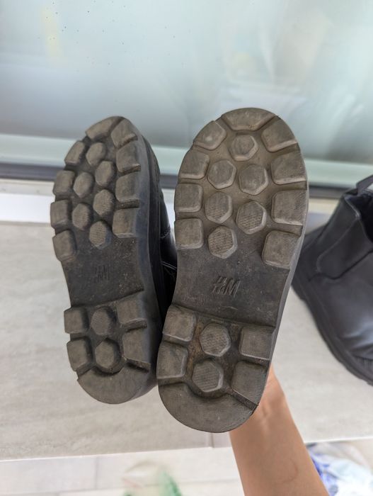 Кожени боти 28 и 29 номер H&M