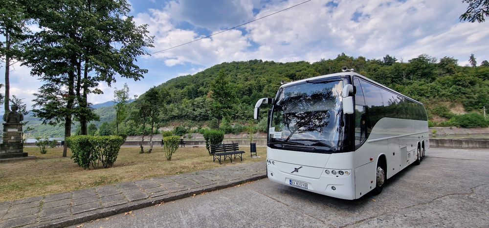 Transport Persoane Autocar Excursii