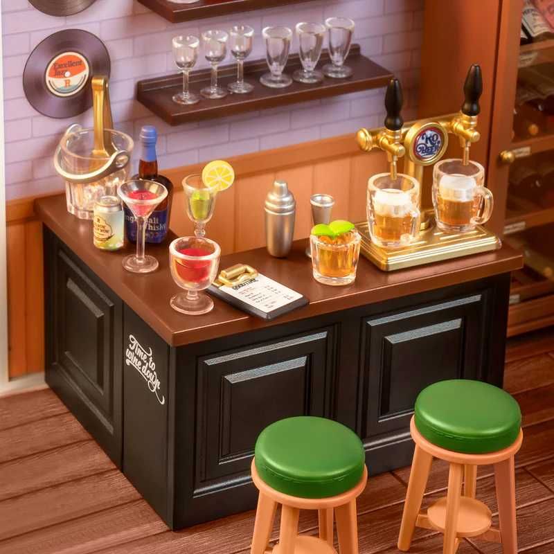Играчка за сглобяване и забавление, уютна мини къща с лампички за игра