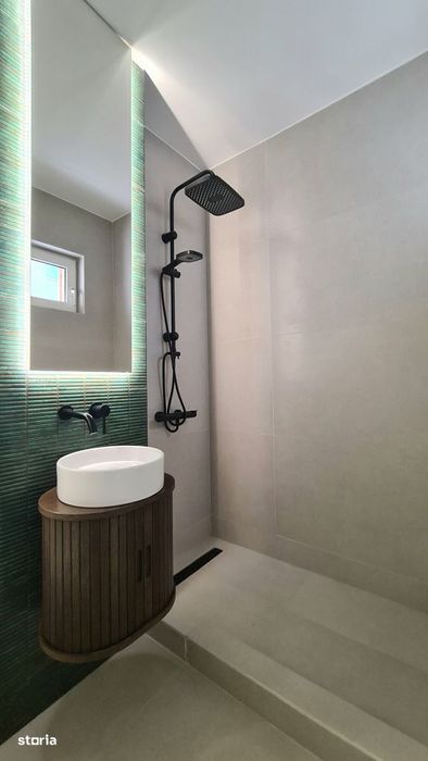 Apartament 3 camere / 2 min metrou Lujerului, decomandat, loc parcare