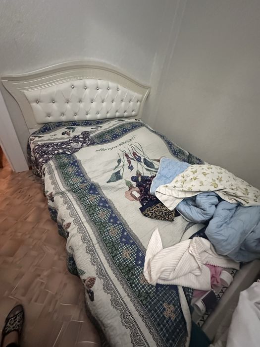 Продам кровать.
