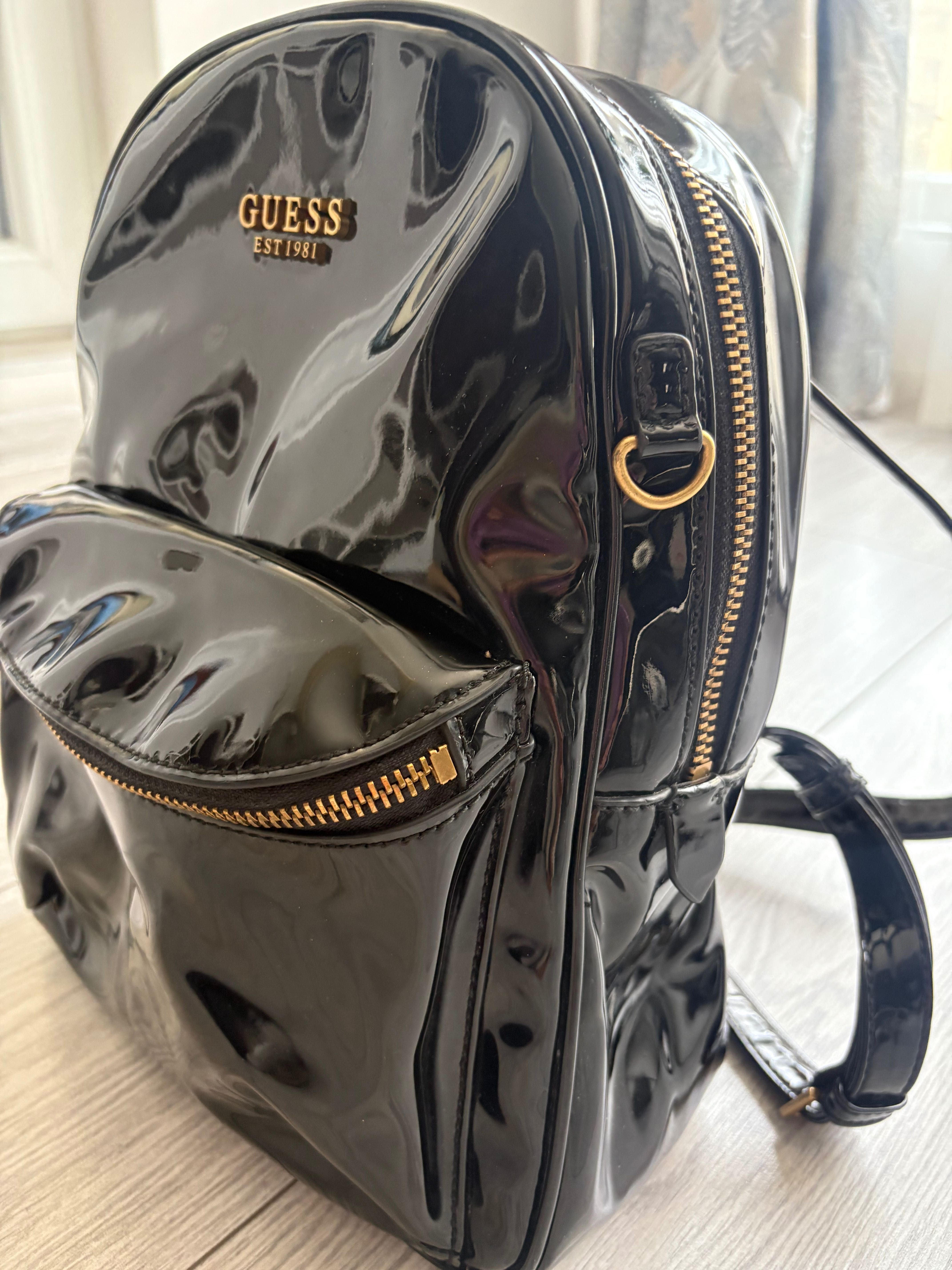 Дамска Раница Guess