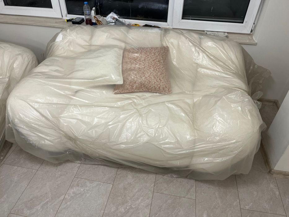 Диван cloud чисто нов