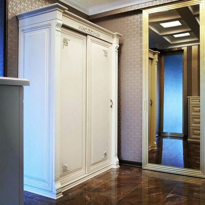 Кухние  мебель  класика хаетек неоклассика на заказ