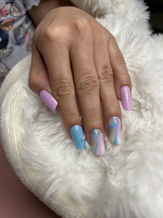 Unghii cu gel - constructie