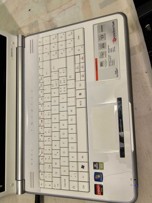 Defect Laptop Packard Bell Easynote TJ72