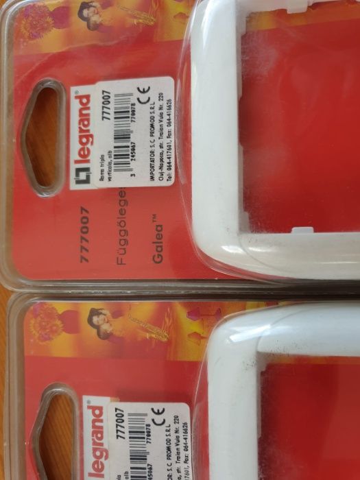 Rame vericale triple Legrand