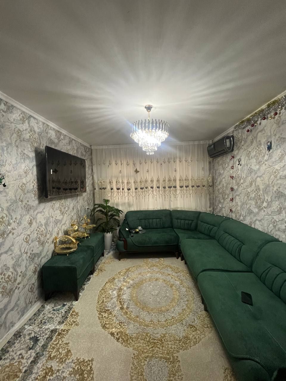 Uy sotiladi Vatniyda srochniy 28000$ kami bor