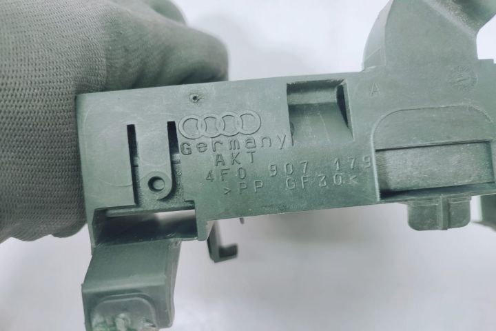 Calculator modul senzori de parcare 4f0907179 Audi A6 4F/C6  [din 2004 pana  2008] seria