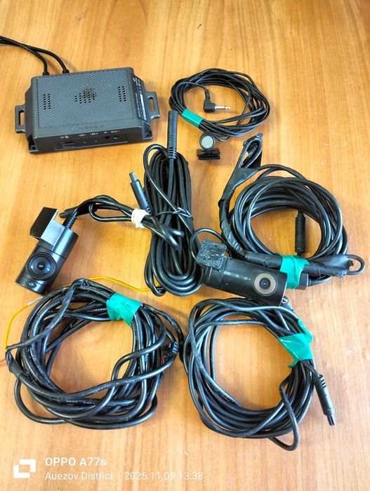 Видеорегистратор Neoline x52