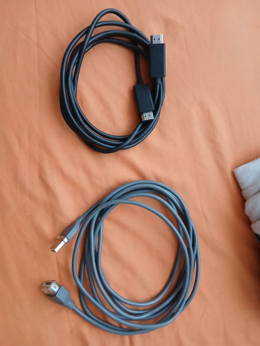 Cablu HDMI 1,5 și cablu usb 2m