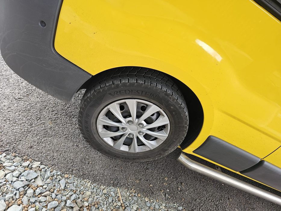 Vind opel vivaro model lung  L1 h2