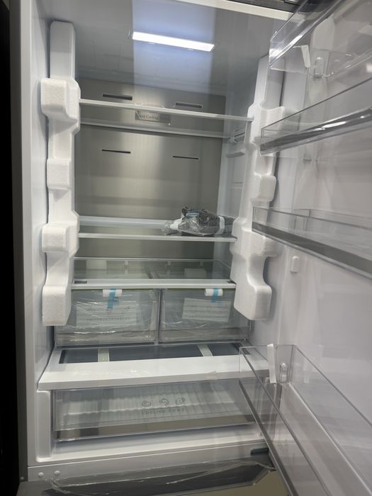 Холодильник Baston