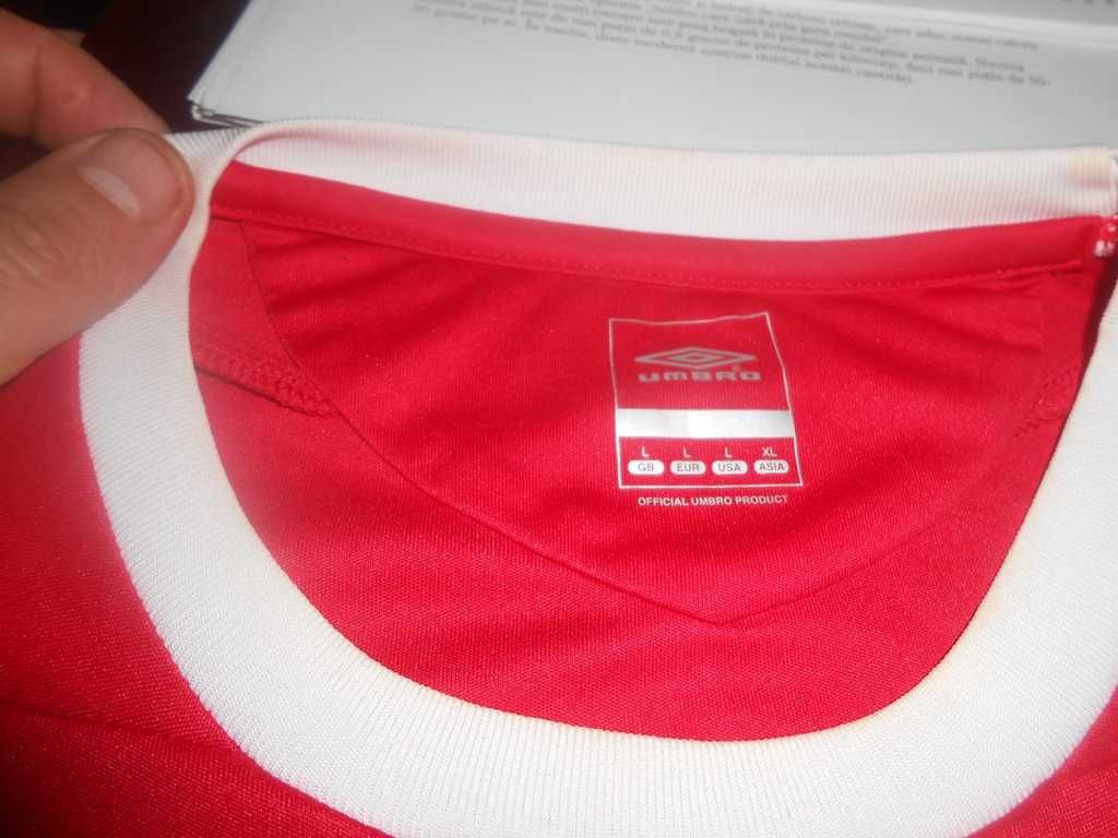 tricou sport umbro mărimea L original 100% nou fara eticheta