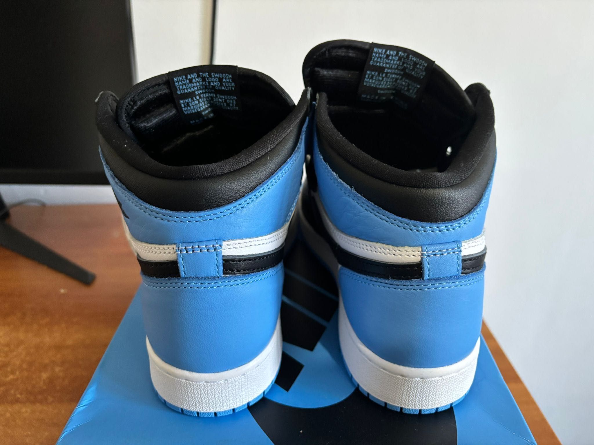 Air Jordan 1 Retro High OG UNC Toe