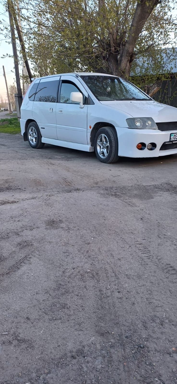 Продам Mitsubishi RVR 2000года