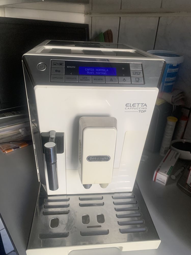 DeLonghi Eletta cappuccino Top