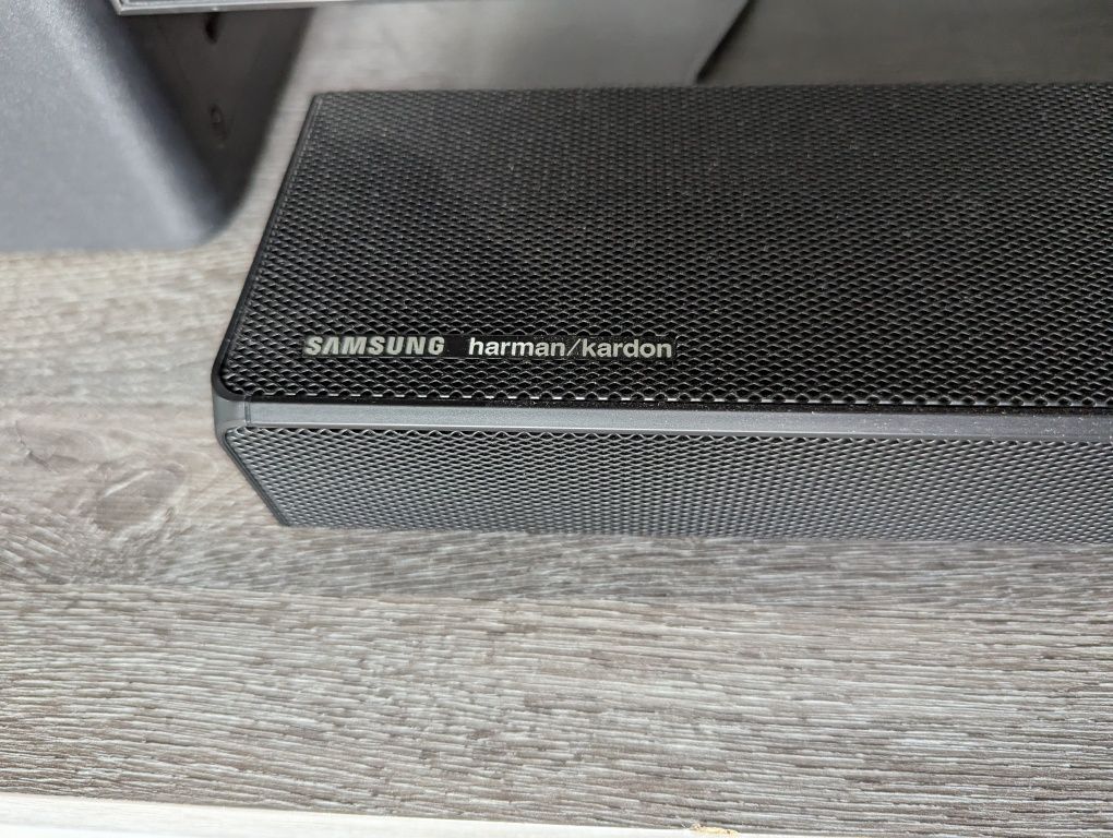Саундбар Samsung Q60R 5.1ch, 360W