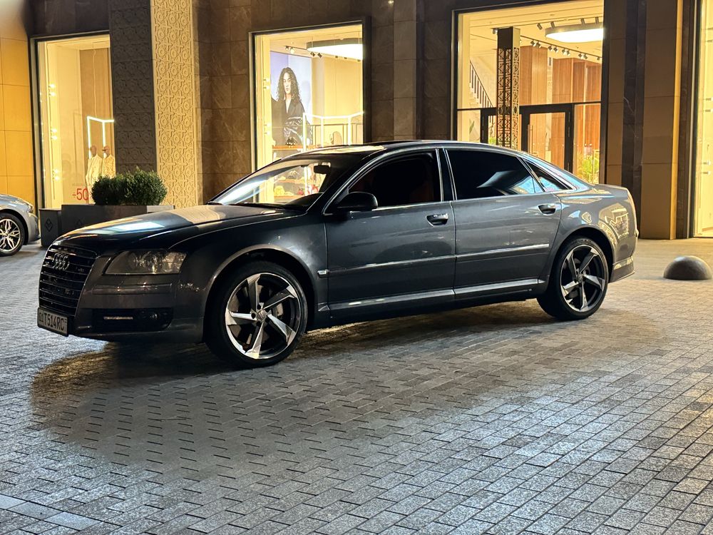 Audi A8 W12 long