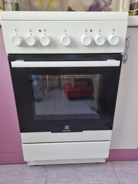 Продам электрическую плитку