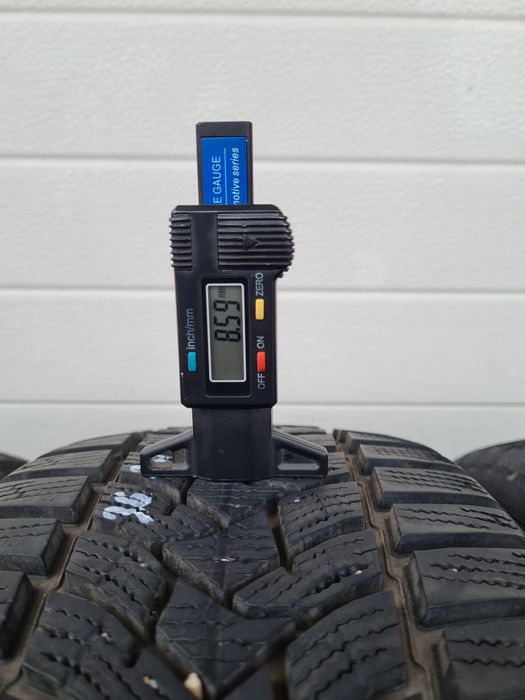 Зимни гуми 4 броя DUNLOP WinterSport5 205 55 R16 дот 3620