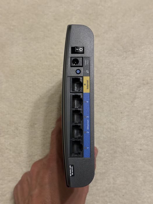 Linksys Wi-Fi Router E900 Рутер