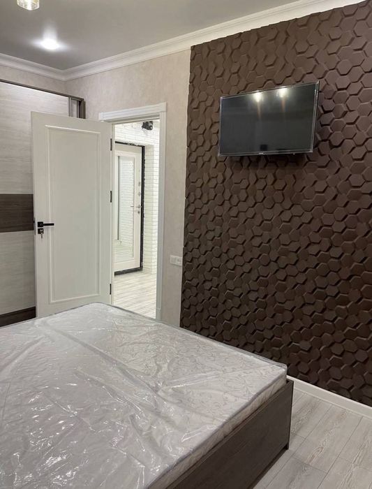 Квартира на Ц4-5 школа 2/2/4 общ пл 52м Евро с обстановкой