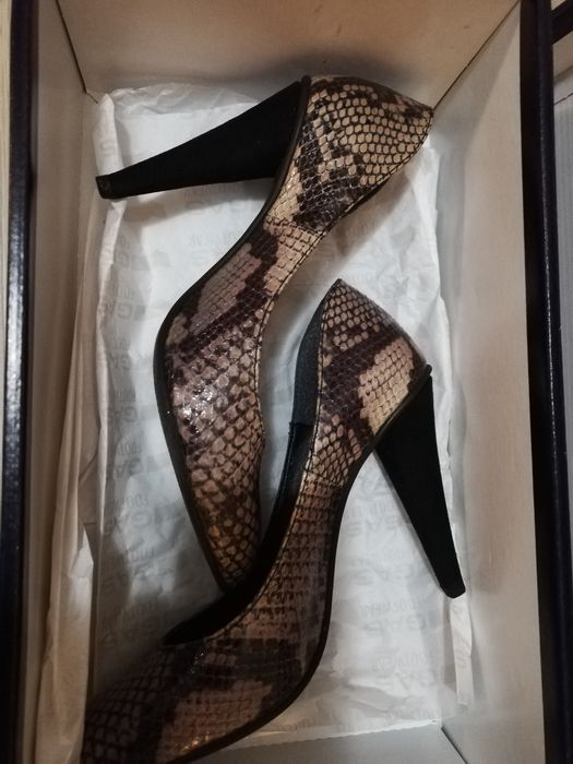 GAS  оригинални обувки