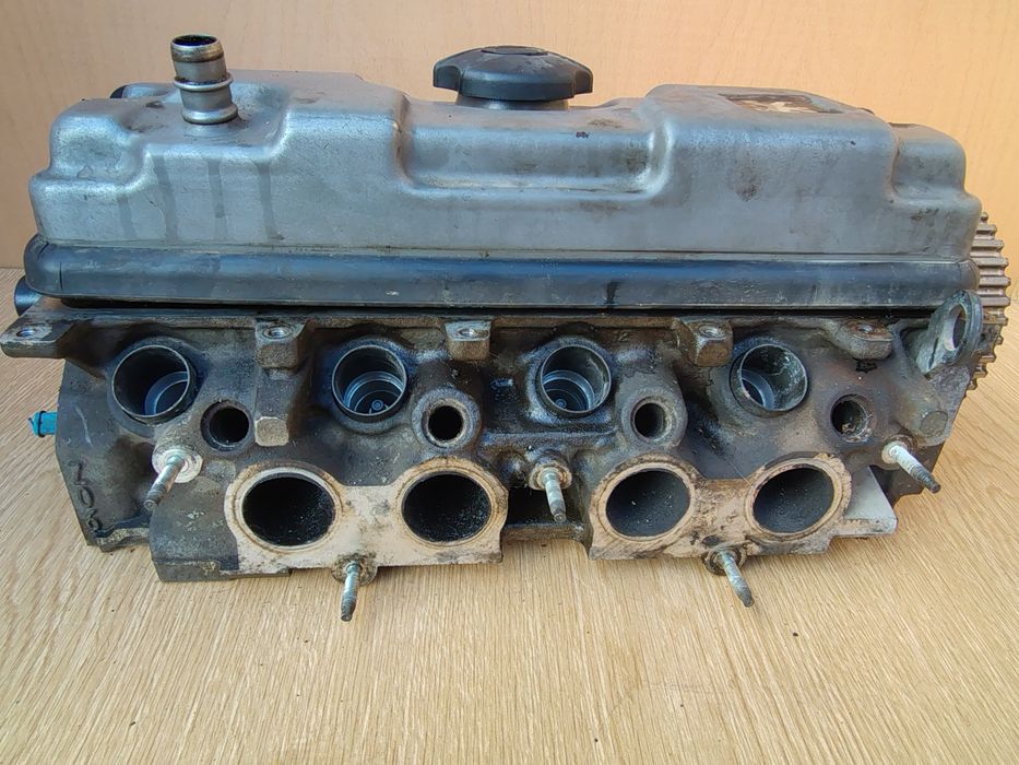 Оборудвана глава за Пежо 206 1.4 75кс