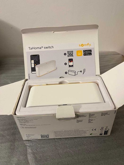 Somfy TaHoma Switch - Unitate de control inteligenta