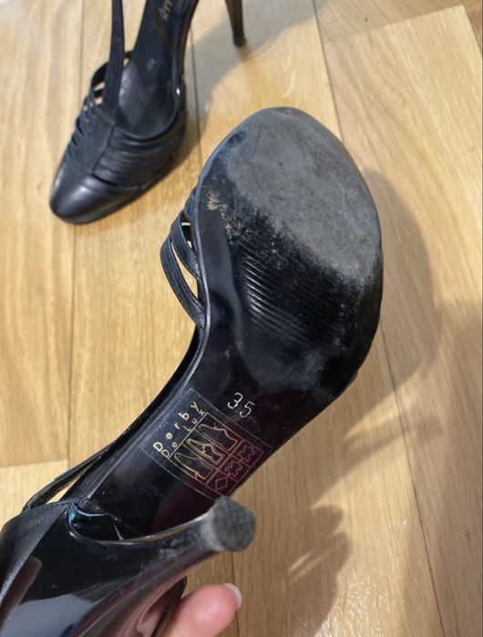 Pantofi cu toc de piele