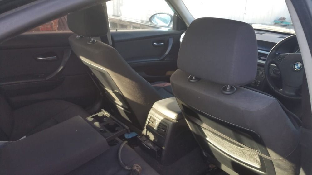 Dezmembrari  BMW 3 (E90, E91, E93, E92)  2005  > 2013 325 i Benzina