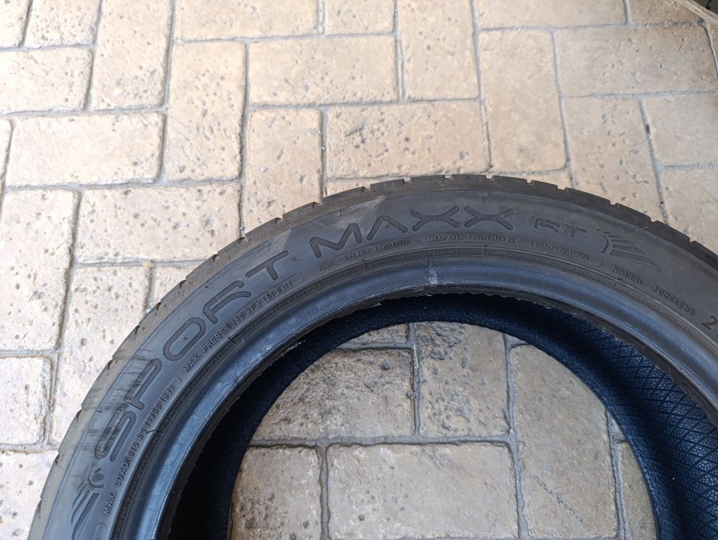 Летни гуми Dunlop 225/45/17 Sport Maxx