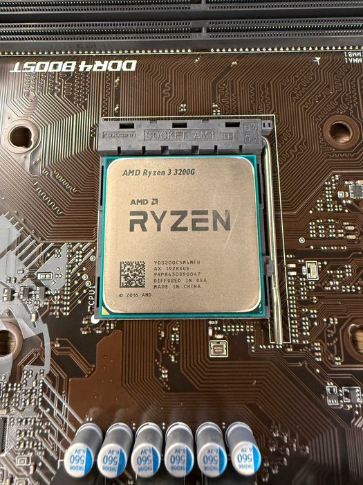 Vand kit Ryzen3 3200G + MSI A320M-A Pro + 8gb DDR3