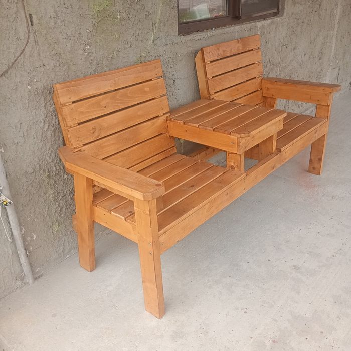 Banca rustica din brad lăcuită