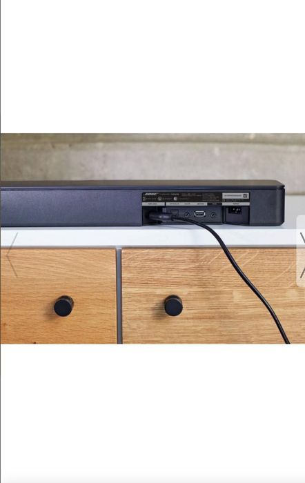 - Vând sondbar BOSE TV SPEAKER   Bluetooth 4.2, HDMI