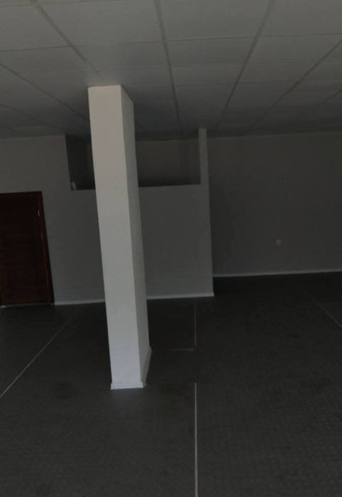 Дава се под наем Магазин в Дупница - 63 кв.м за 357 € - Снимка #2