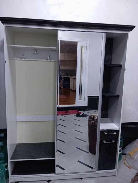Гардеробный шкаф