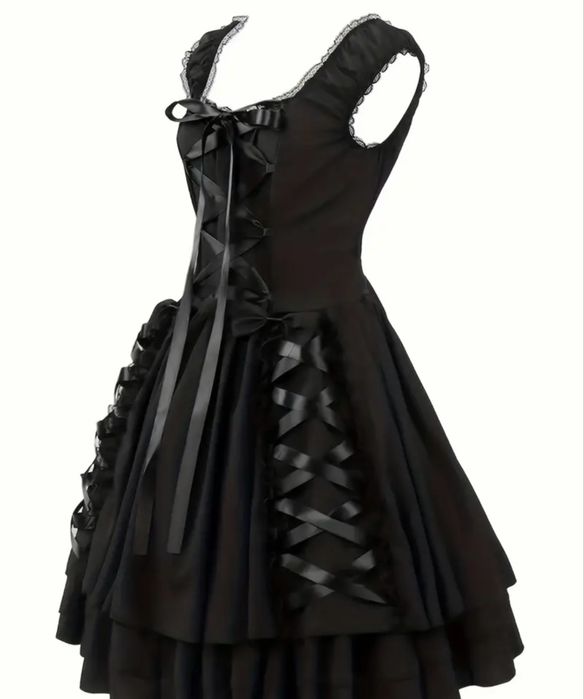 Платье черное в стиле лолита