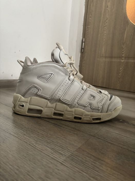 Nike air more uptempo 96
