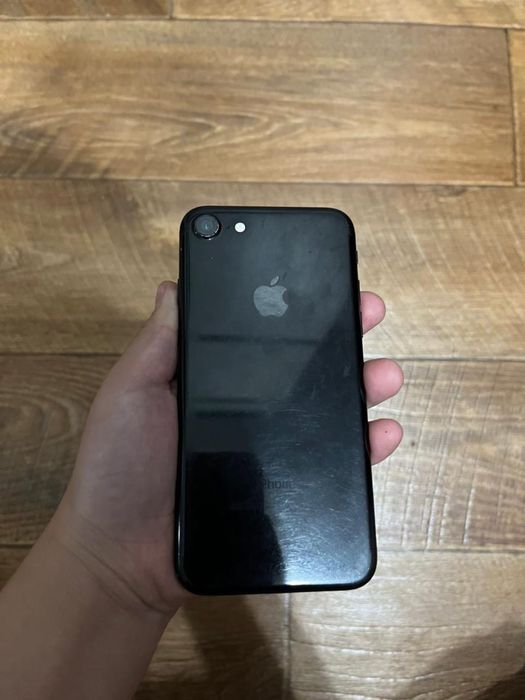 Iphone 7 в хорошем состоянии