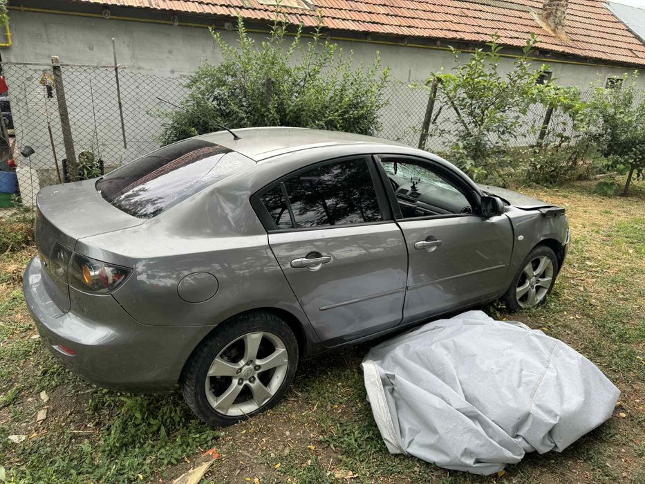 Vand Mazda 3 2006 2.0 benzina 150 CP !