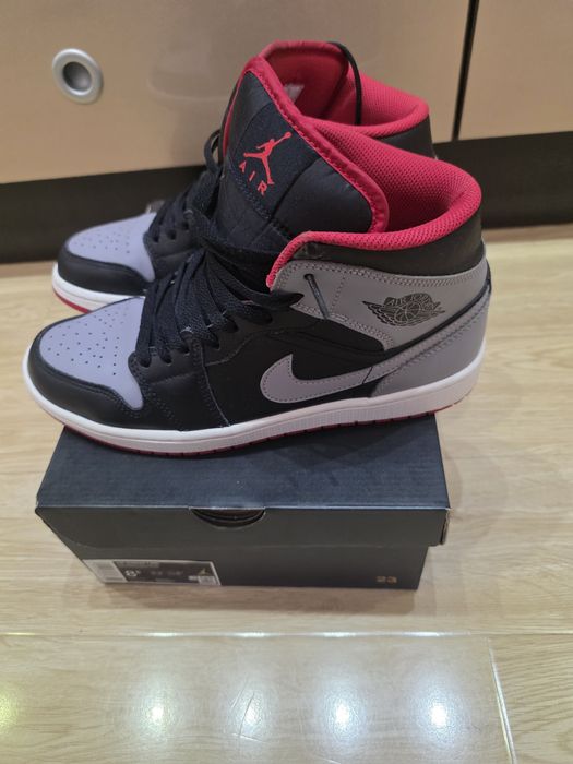 Nike Air Jordan 1 Mid